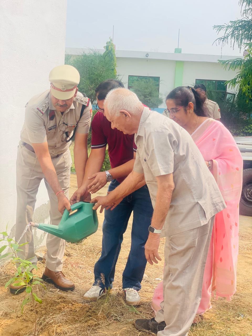 Students, staff and school activities at Gyankiran Public School — photo 10