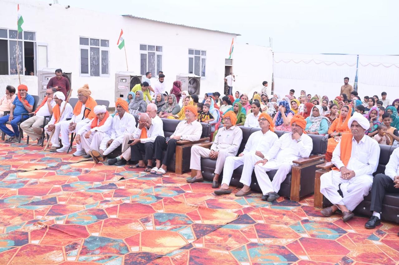 Students, staff and school activities at Gyankiran Public School — photo 22