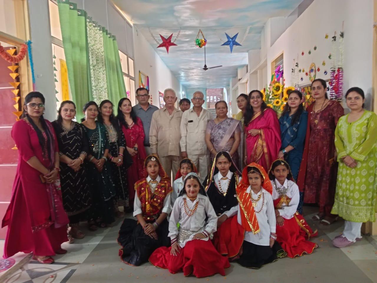 Students, staff and school activities at Gyankiran Public School — photo 41